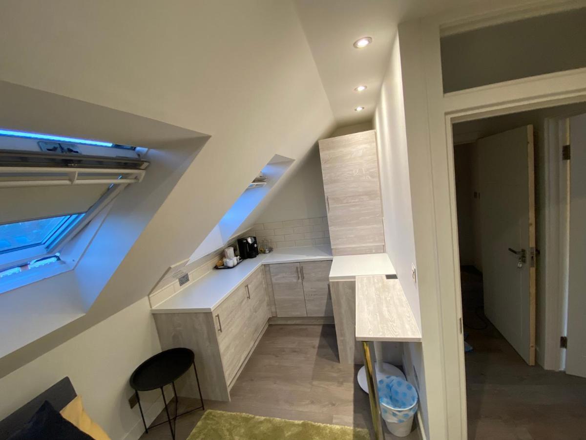 Quiet North London - 2 X Double Bedrooms - Close To Station And 20Mins Central London Totteridge المظهر الخارجي الصورة