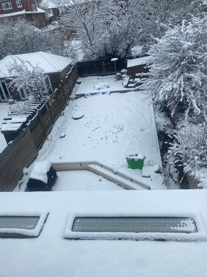 Quiet North London - 2 X Double Bedrooms - Close To Station And 20Mins Central London Totteridge المظهر الخارجي الصورة