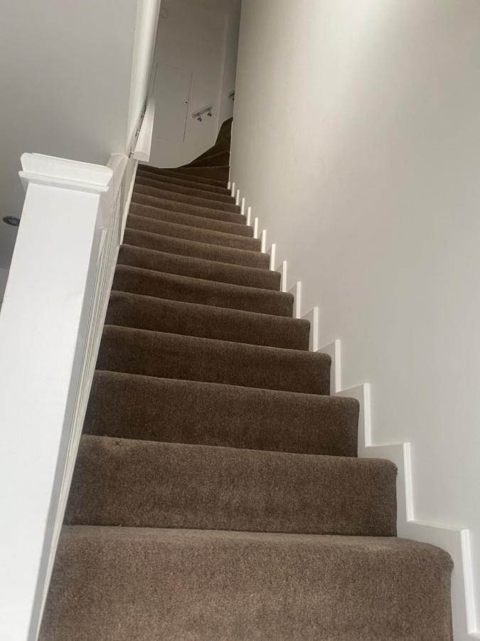 Quiet North London - 2 X Double Bedrooms - Close To Station And 20Mins Central London Totteridge المظهر الخارجي الصورة