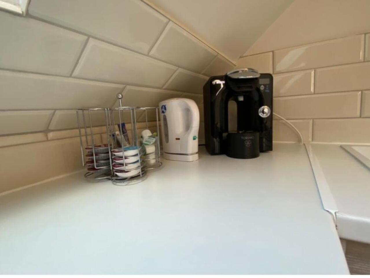 Quiet North London - 2 X Double Bedrooms - Close To Station And 20Mins Central London Totteridge المظهر الخارجي الصورة